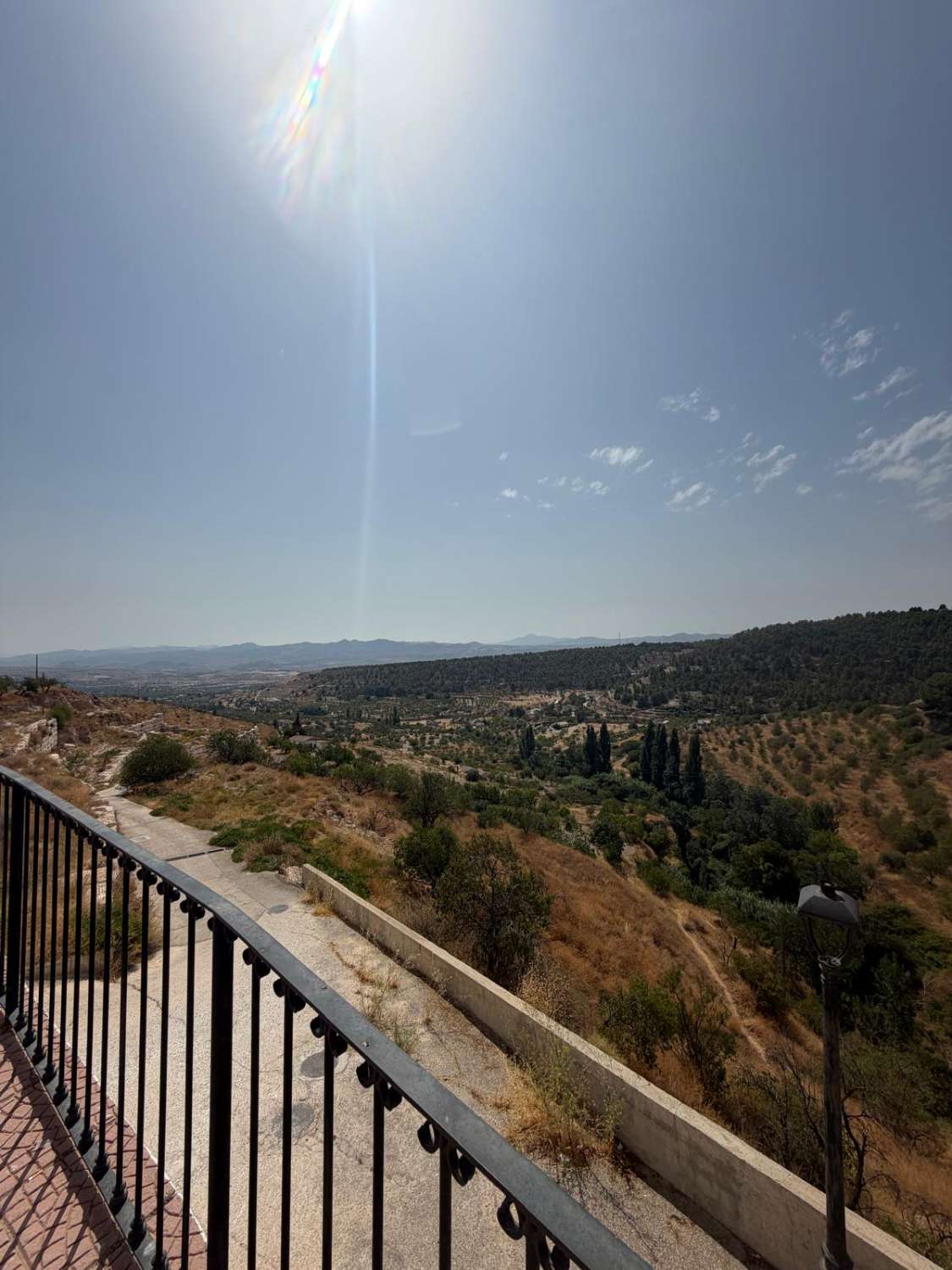 Stunning High-End 3-Bedroom Apartment with Exceptional Mountain Views and car parking