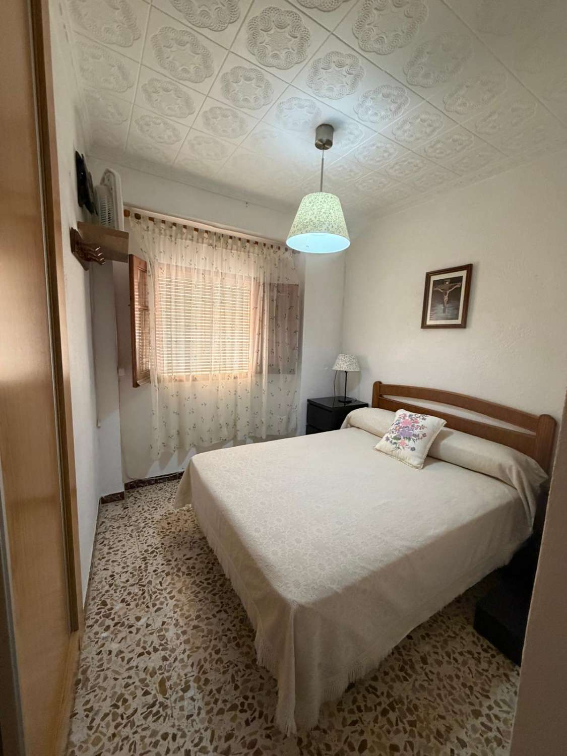 Immaculate 4-Bedroom Town House with patio and wonderful Views – María