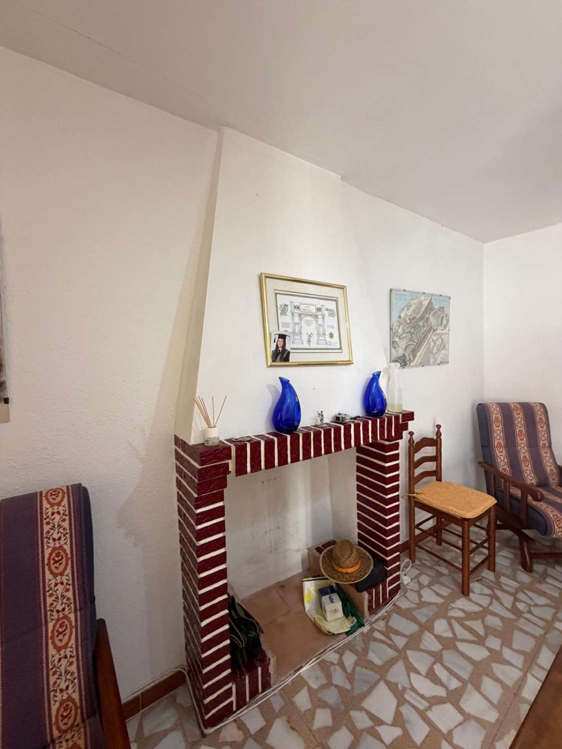 Immaculate 4-Bedroom Town House with patio and wonderful Views – María