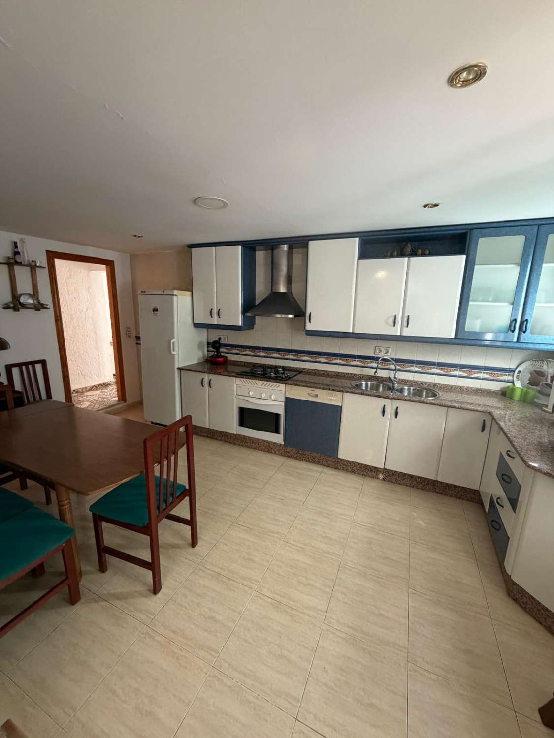 Cortijo traditionnel impeccable avec licence touristique, piscine privée, vaste terrain et vue imprenable sur les montagnes – Vélez Rubio