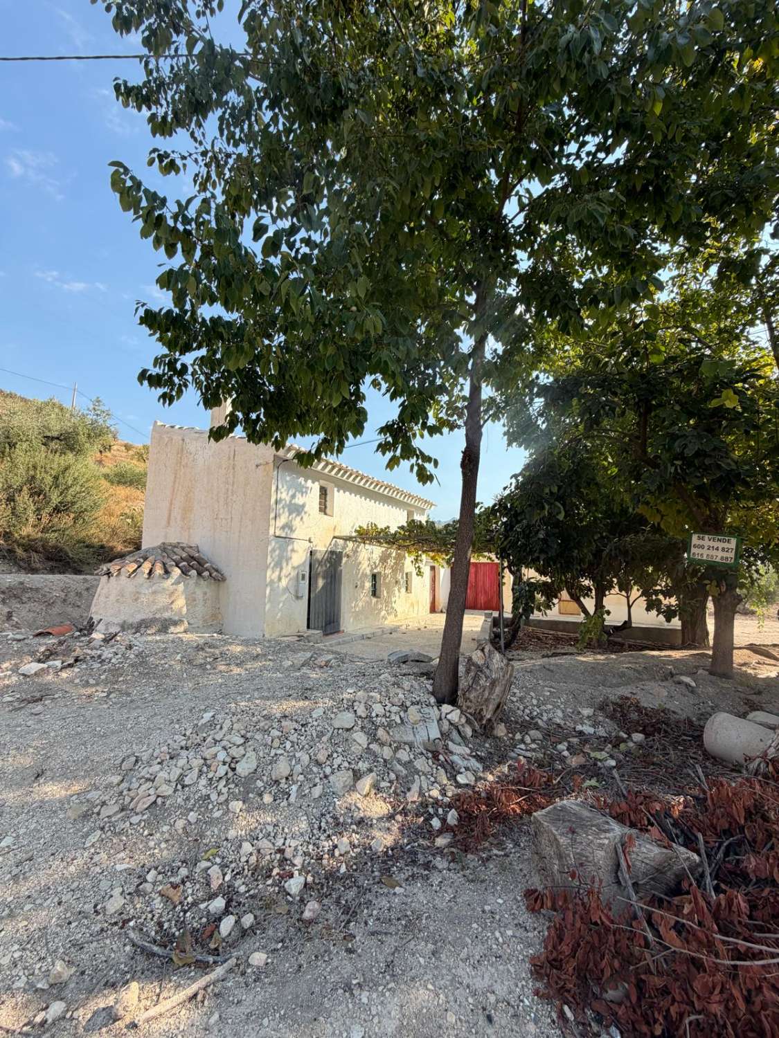Traditional Spanish Cortijo with Exceptional 360° Views & 25,861m² of Land – A Property Full of Potential