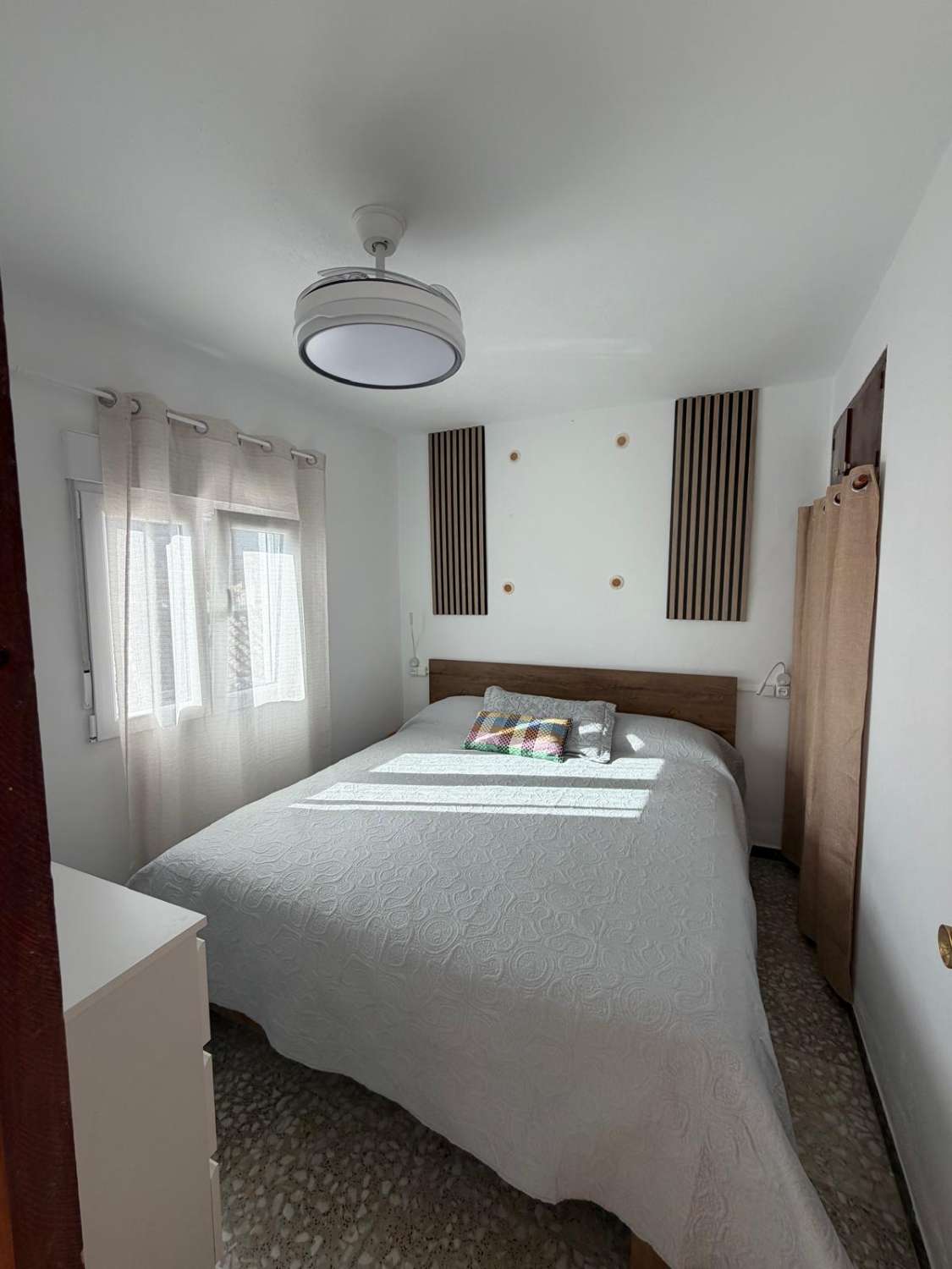 Prachtig, perfect onderhouden herenhuis met 4 slaapkamers en uitzicht op de bergen – María