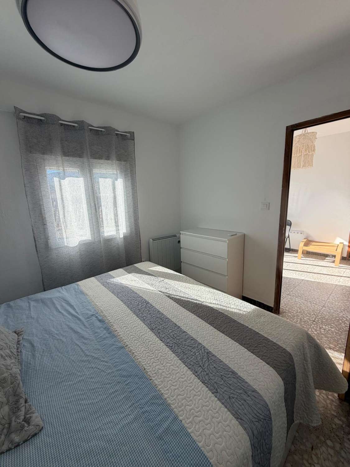 Prachtig, perfect onderhouden herenhuis met 4 slaapkamers en uitzicht op de bergen – María