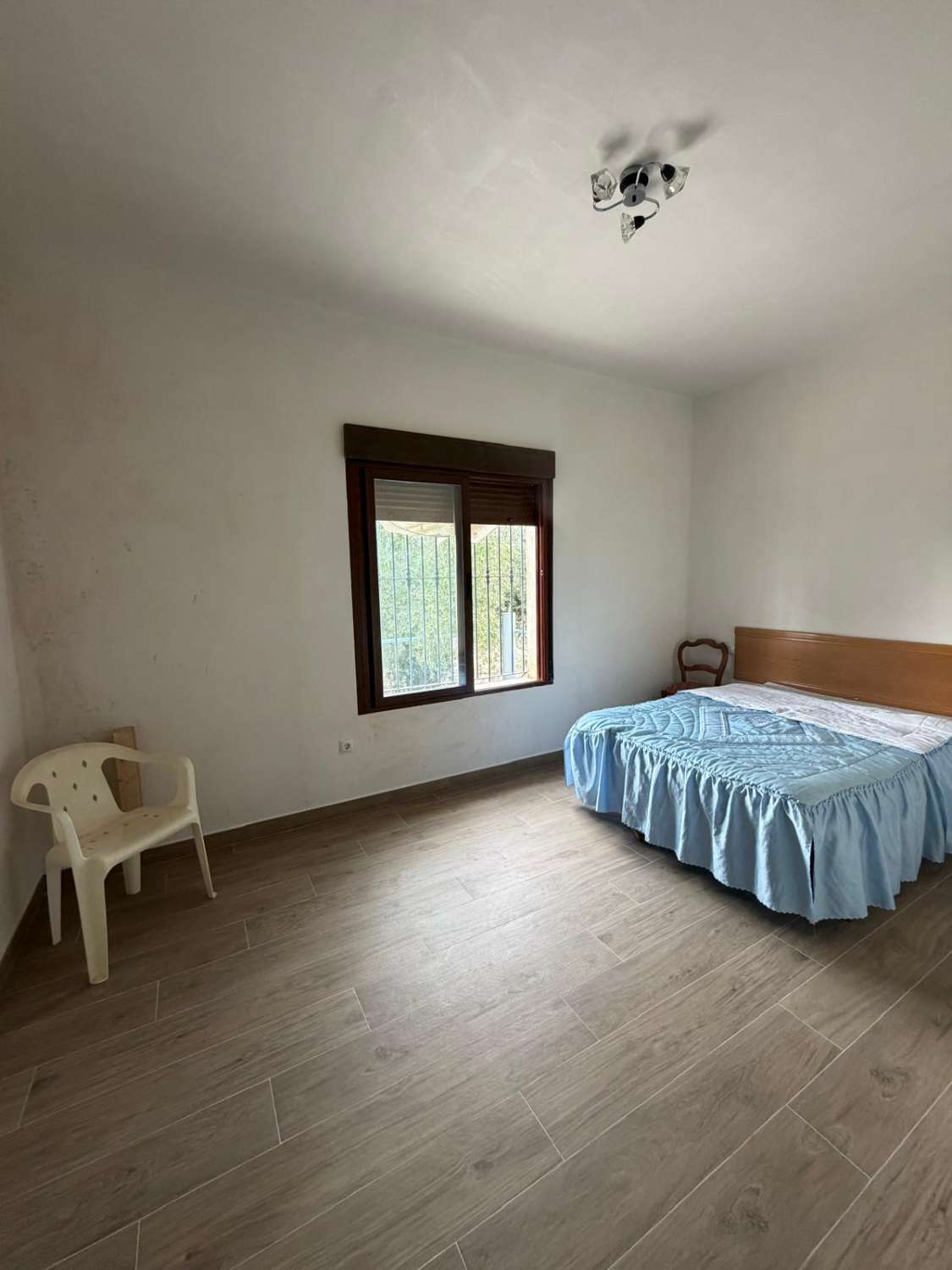 Beautifully Renovated Cortijo with 360° Mountain Views, 13,395m² of Land and Exceptional Potential