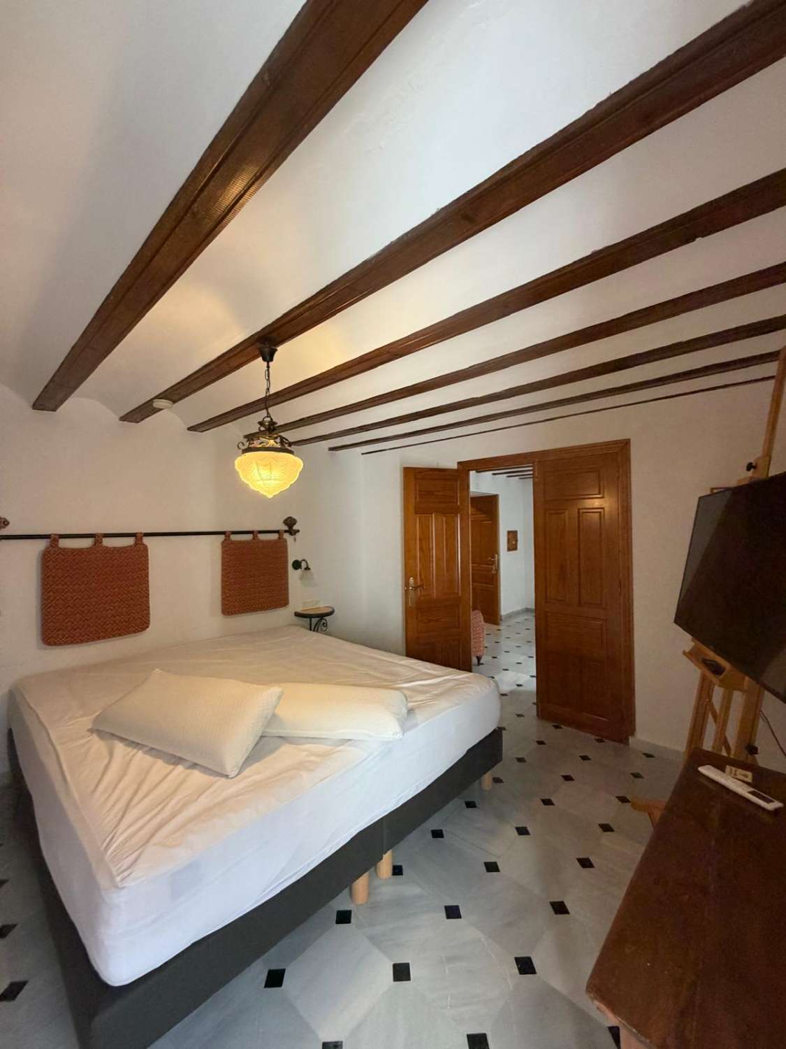 An Exceptional, Fully Restored Boutique Hotel in the Heart of Vélez Blanco – A Unique Business Opportunity