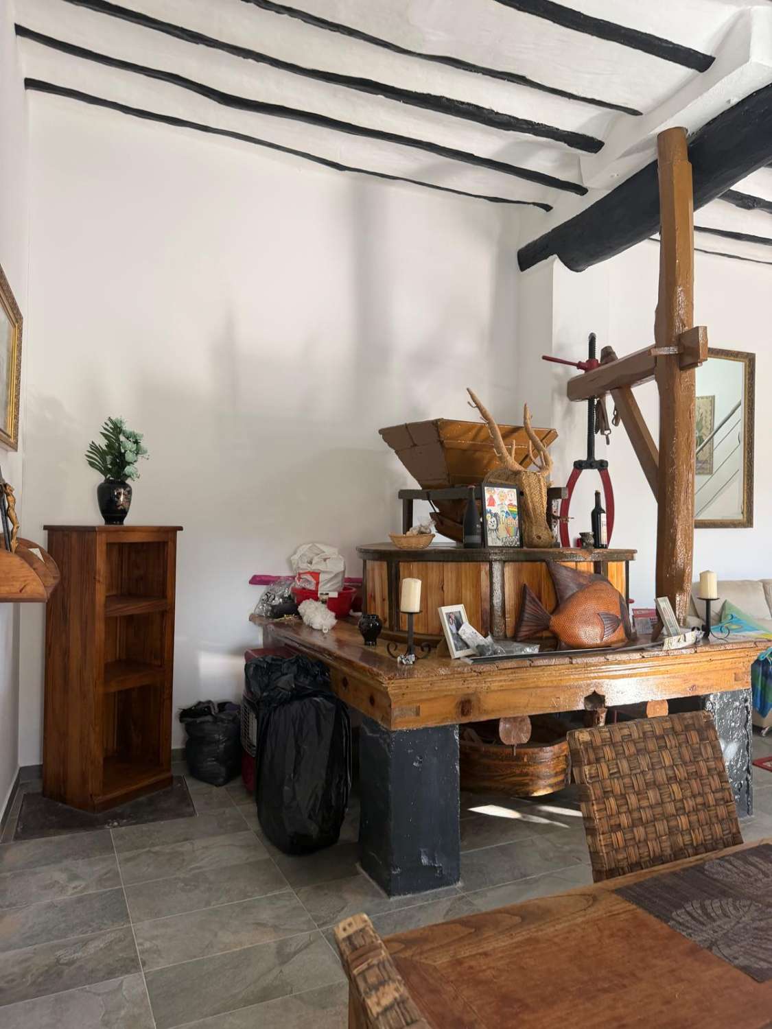 # A Beautifully Renovated 6-Bedroom Old Mill House with Separate Studio, Large Garage, set on a 10,000m² Plot