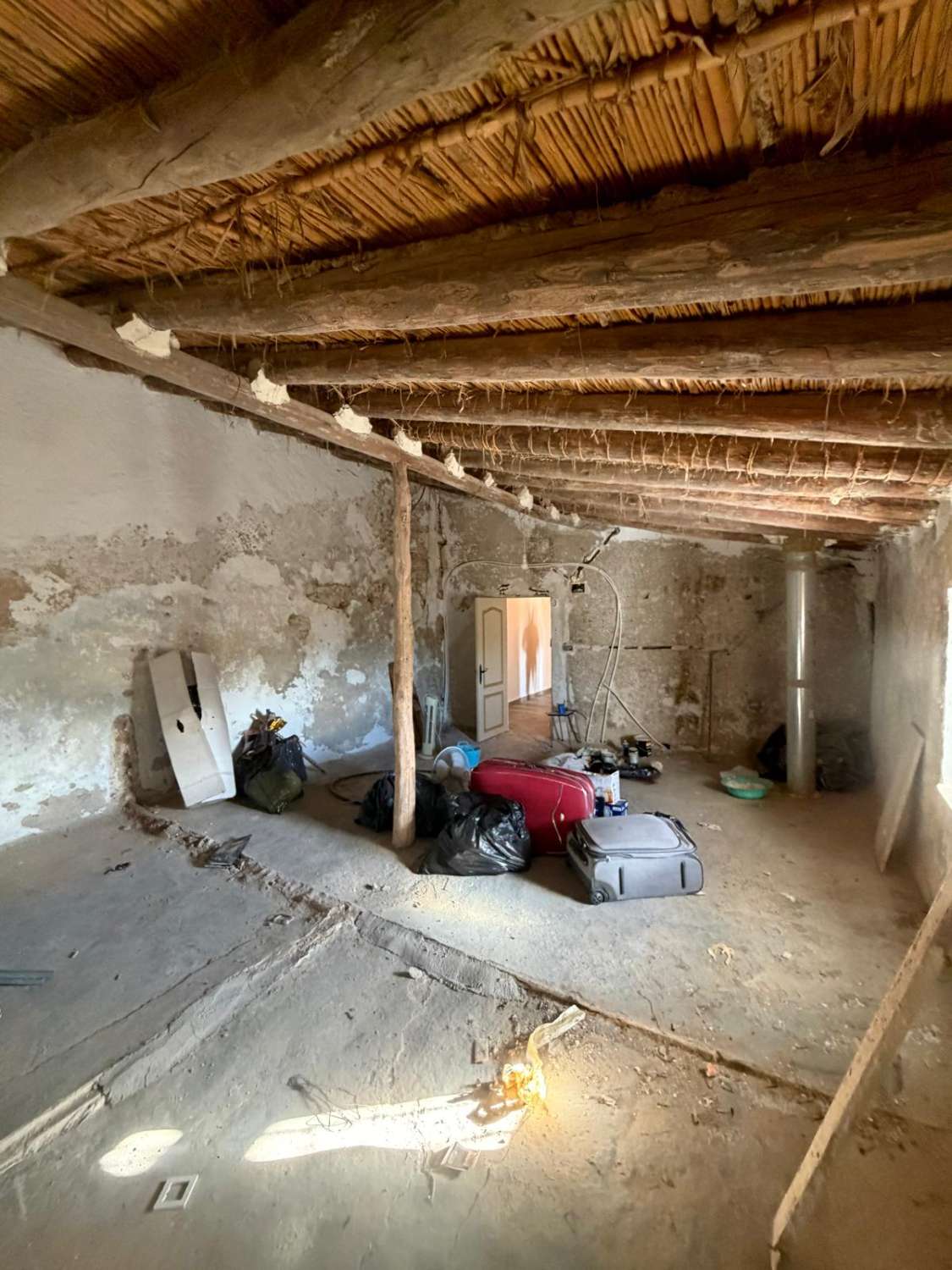 # A Beautifully Renovated 6-Bedroom Old Mill House with Separate Studio, Large Garage, set on a 10,000m² Plot
